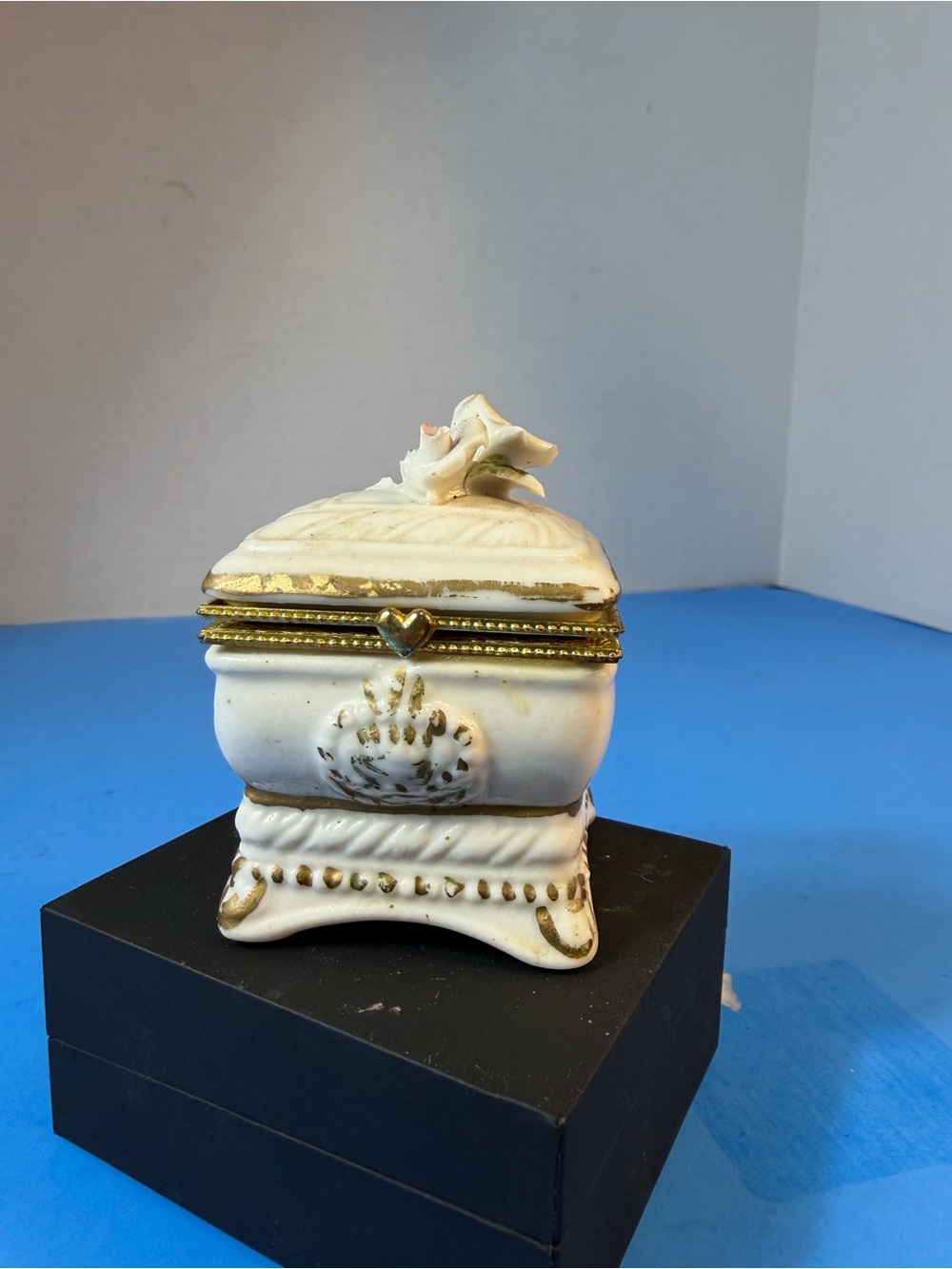 Porcelain Rose Jewelry Box, Trinket Box, Jewelry Presentation